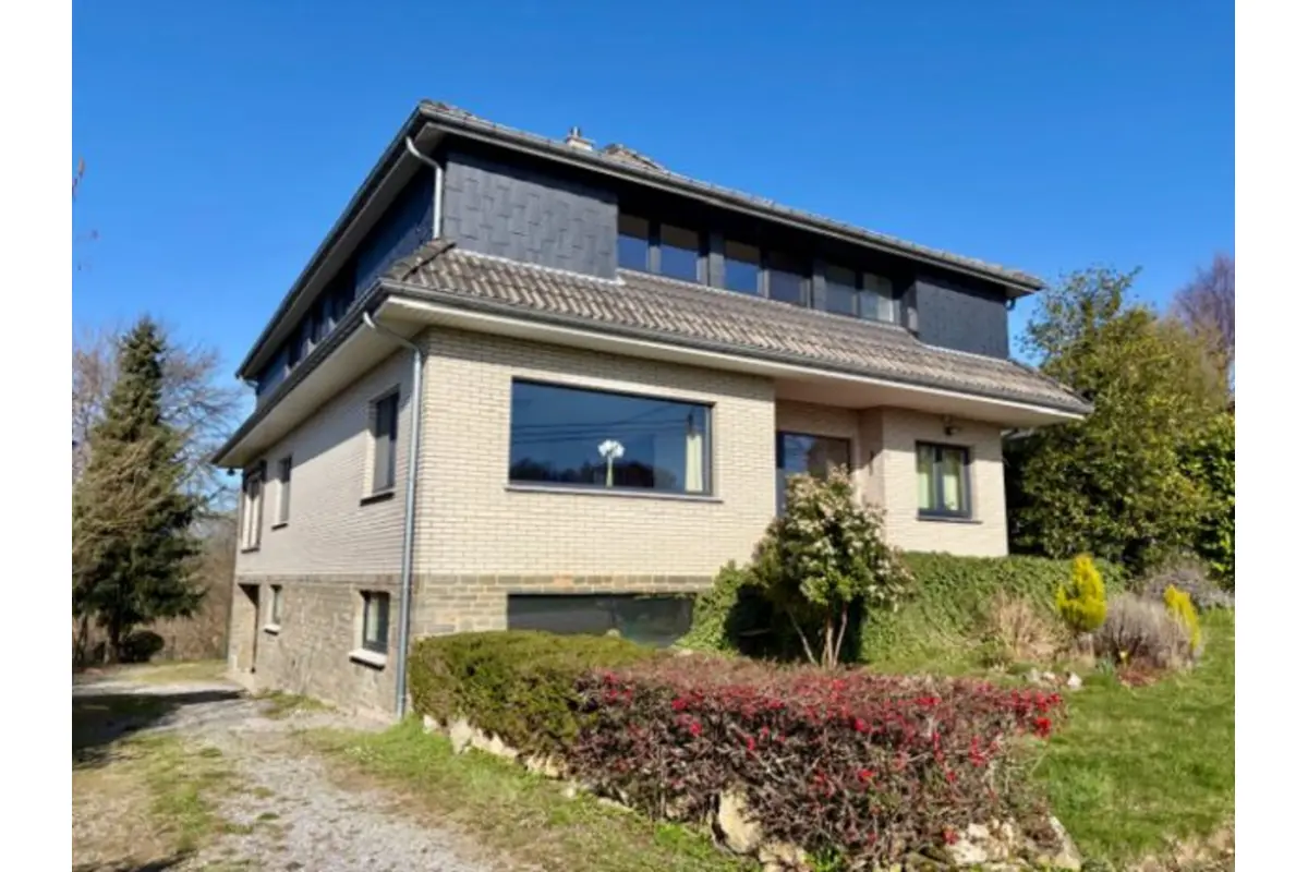 Maison à vendre à Gemmenich 4851 385000.00€ 5 chambres 210.00m² - annonce 720652