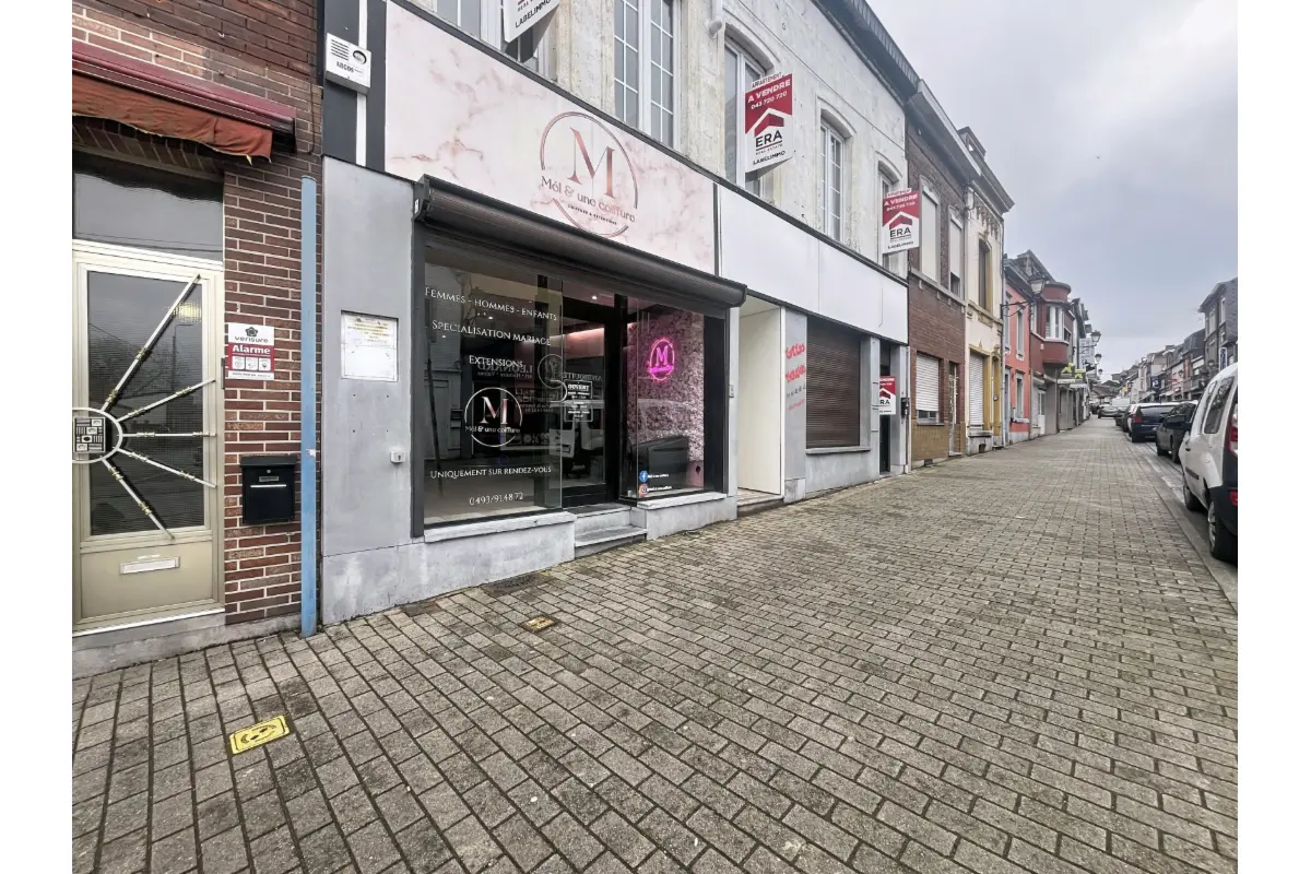 Commerce à  à Seraing 4100 69000.00€ 0 chambres 59.00m² - annonce 720687