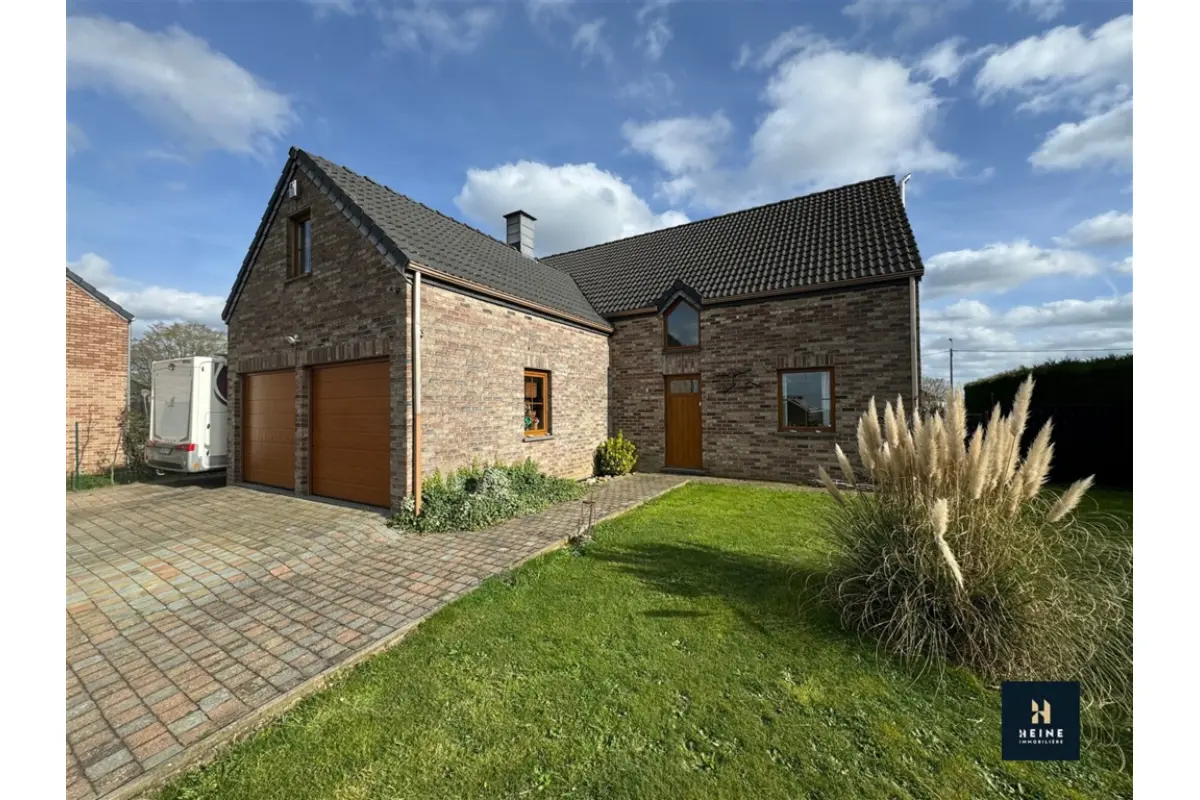 Maison à vendre à Couthuin 4218 405000.00€ 4 chambres 185.00m² - annonce 720560