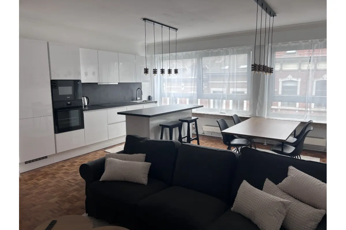 Appartement à louer à Liège 4020 450.00€ 4 chambres 140.00m² - annonce 721368