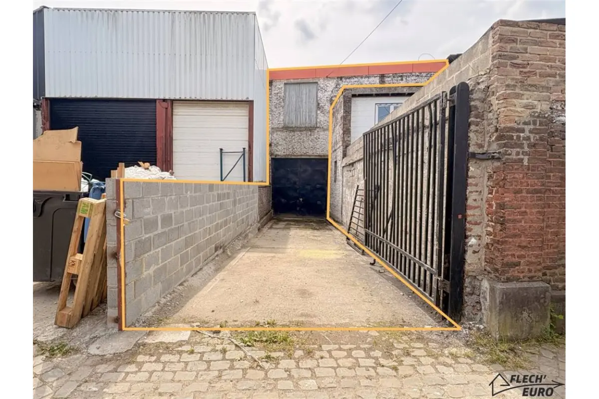 Commerce à vendre à Verviers 4800 199000.00€  chambres 859.40m² - annonce 722297