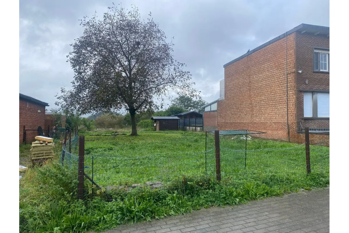 Terrain à bâtir à vendre à Herstal 4040 120000.00€  chambres m² - annonce 723304