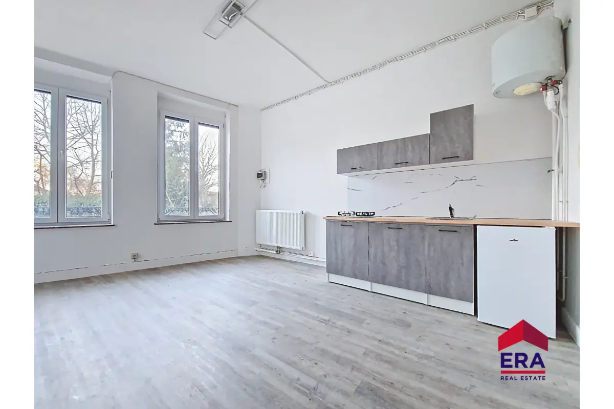 Studio à louer à Ben-Ahin 4500 499.00€ 0 chambres 25.00m² - annonce 723464