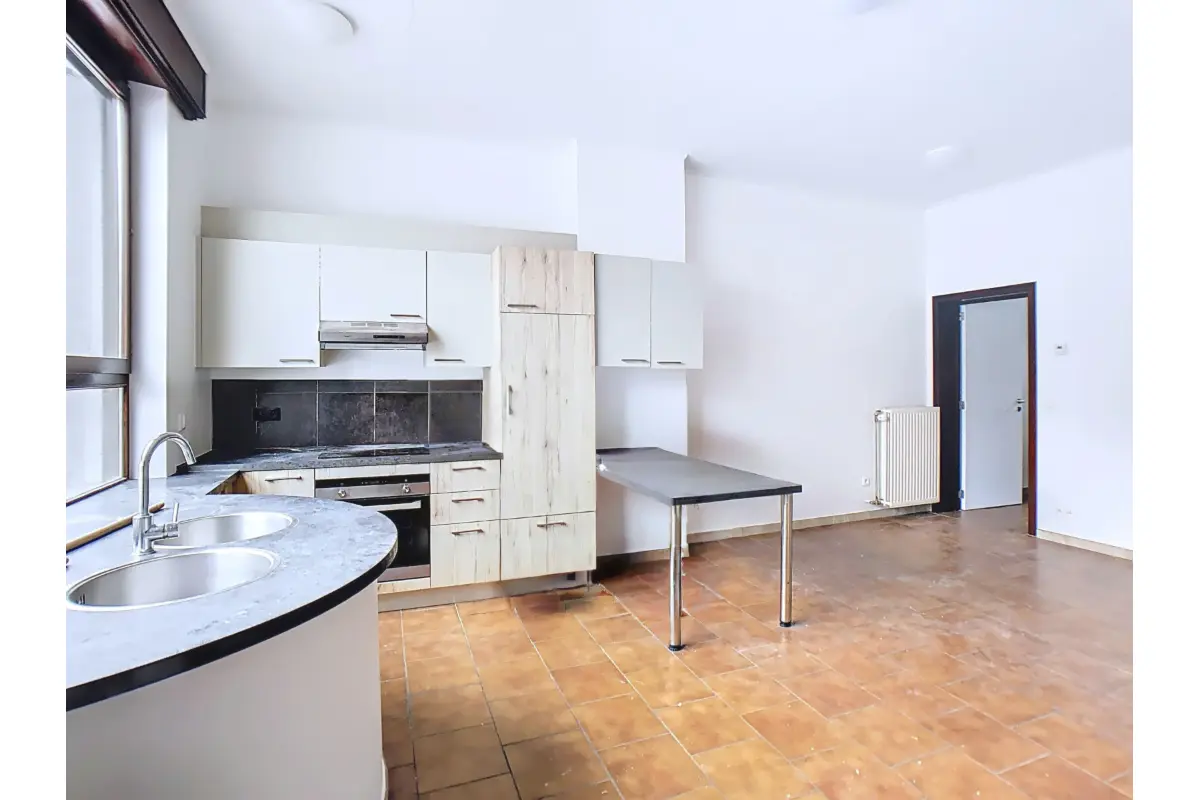 Commerce à louer à Trooz 4870 700.00€  chambres 50.00m² - annonce 725037