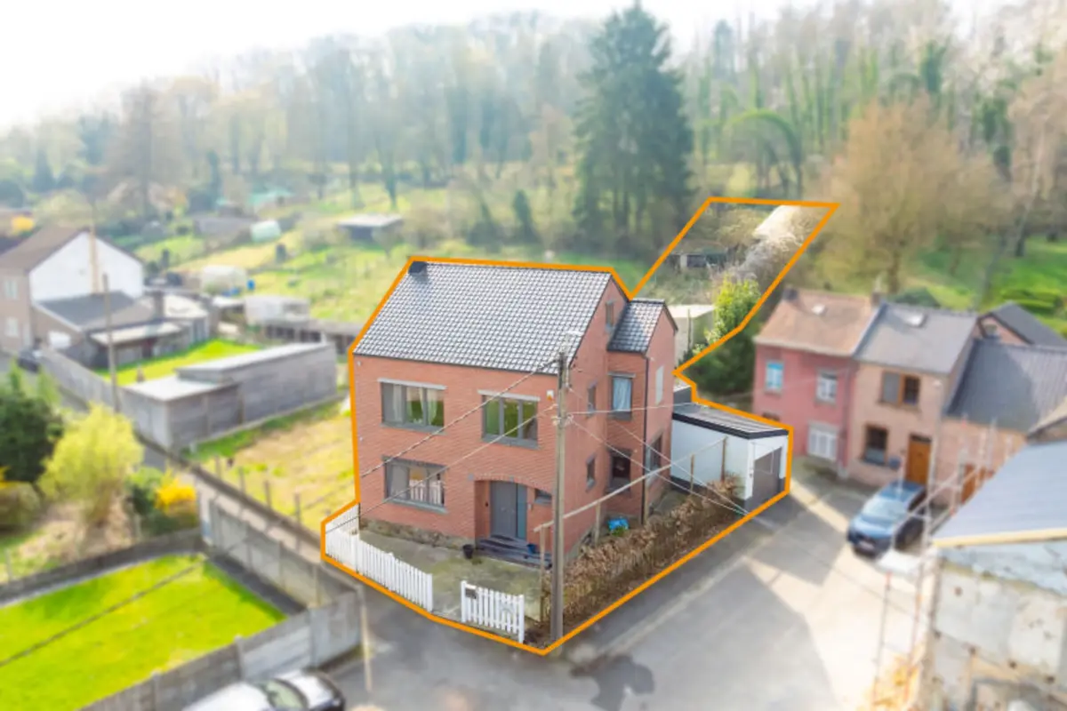 Maison à vendre à Glons 4690 295000.00€ 4 chambres 200.00m² - annonce 725003