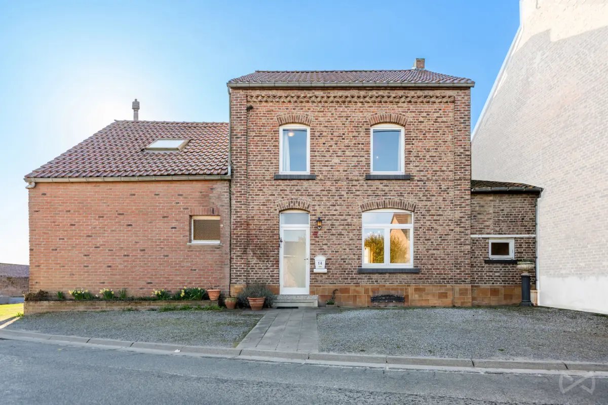 Maison à vendre à Merdorp 4280 295000.00€ 5 chambres 188.00m² - annonce 728780