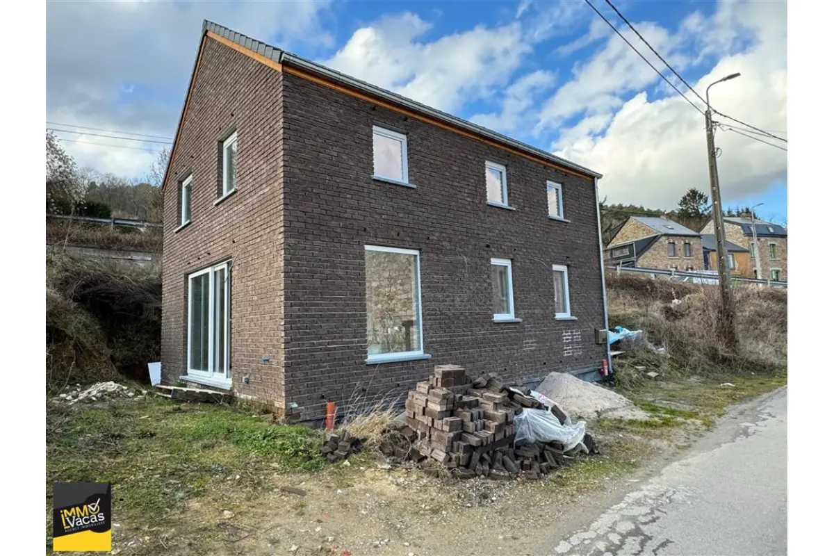 Maison à vendre à Marchin 4570 259000.00€ 3 chambres 125.00m² - annonce 728461