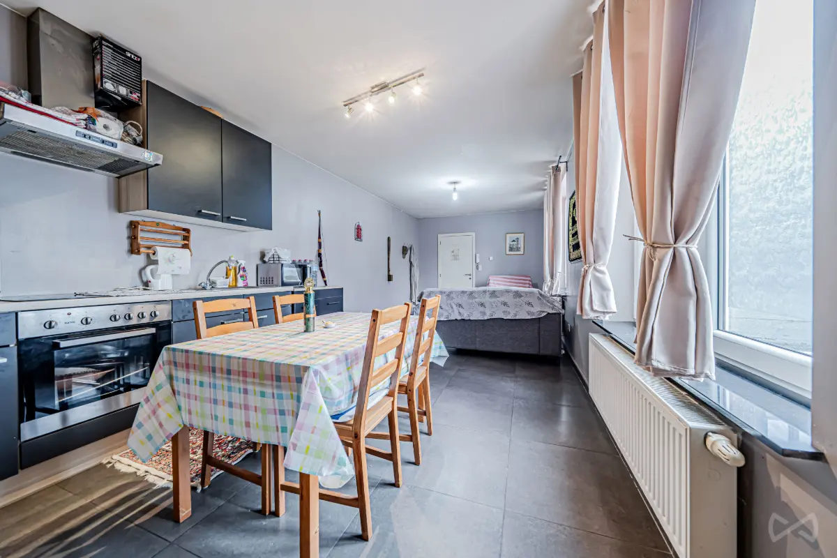 Appartement à vendre à Jemeppe-sur-Meuse 4101 90000.00€ 1 chambres 50.00m² - annonce 728812