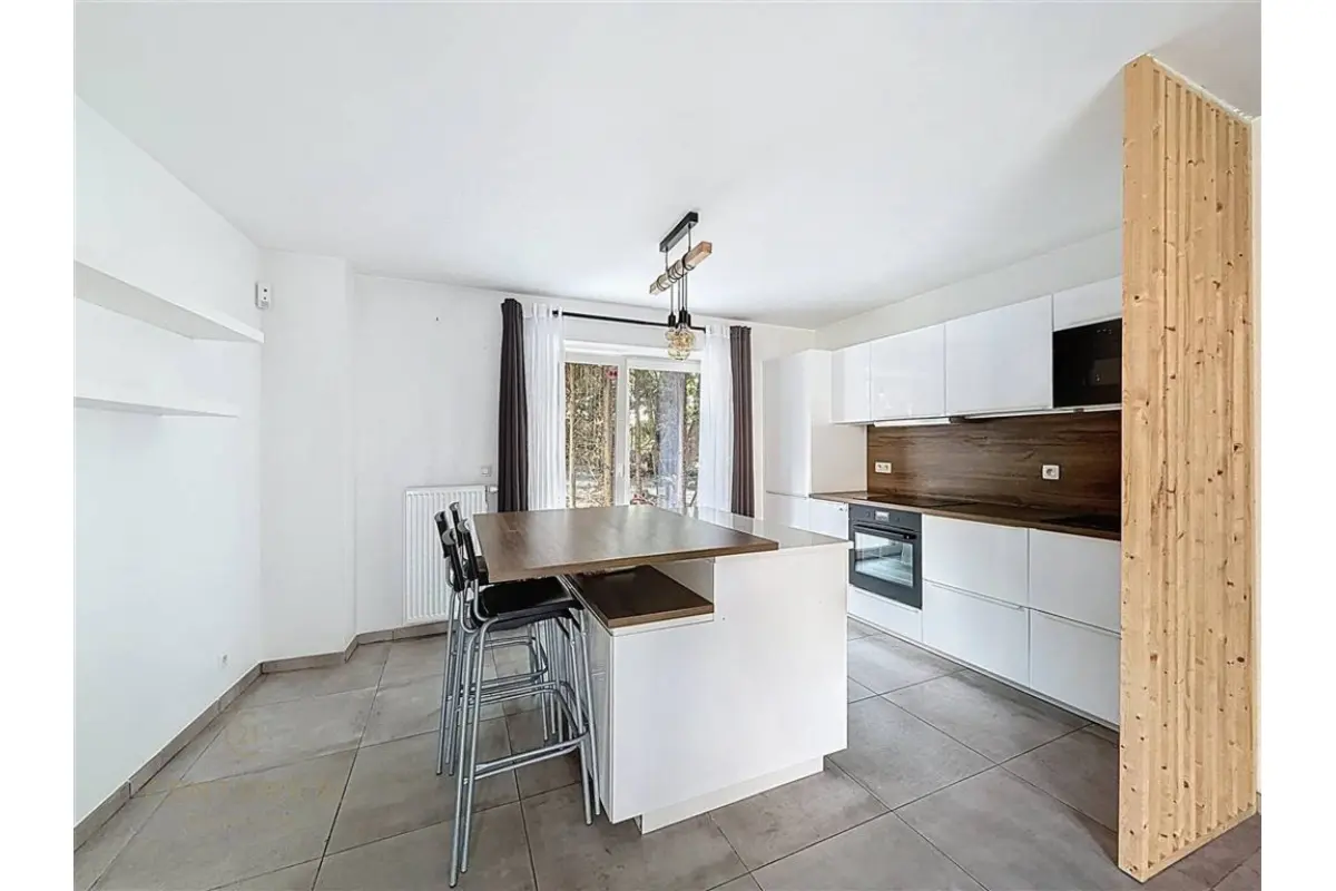 Appartement à vendre à Jemeppe-sur-Meuse 4101 169000.00€ 2 chambres 73.00m² - annonce 729630