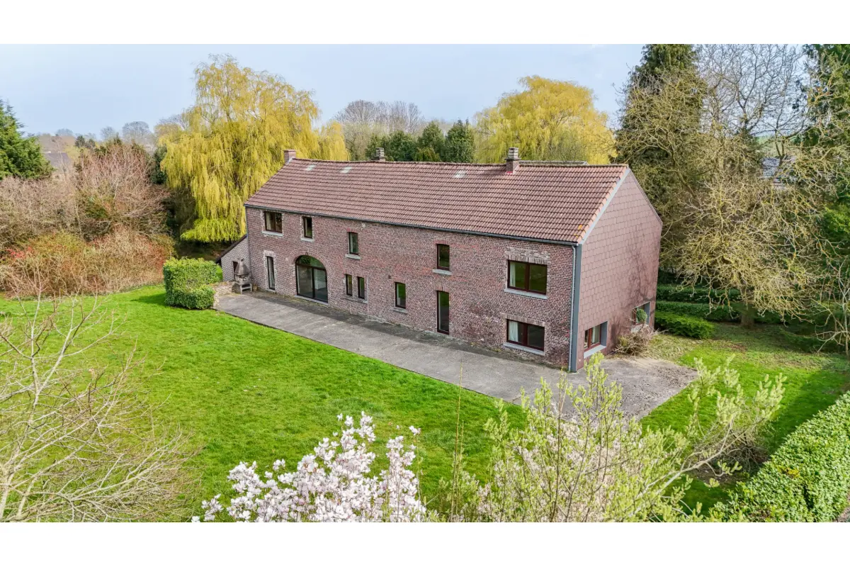 Maison à vendre à Héron 4217 745000.00€ 4 chambres 334.00m² - annonce 730619