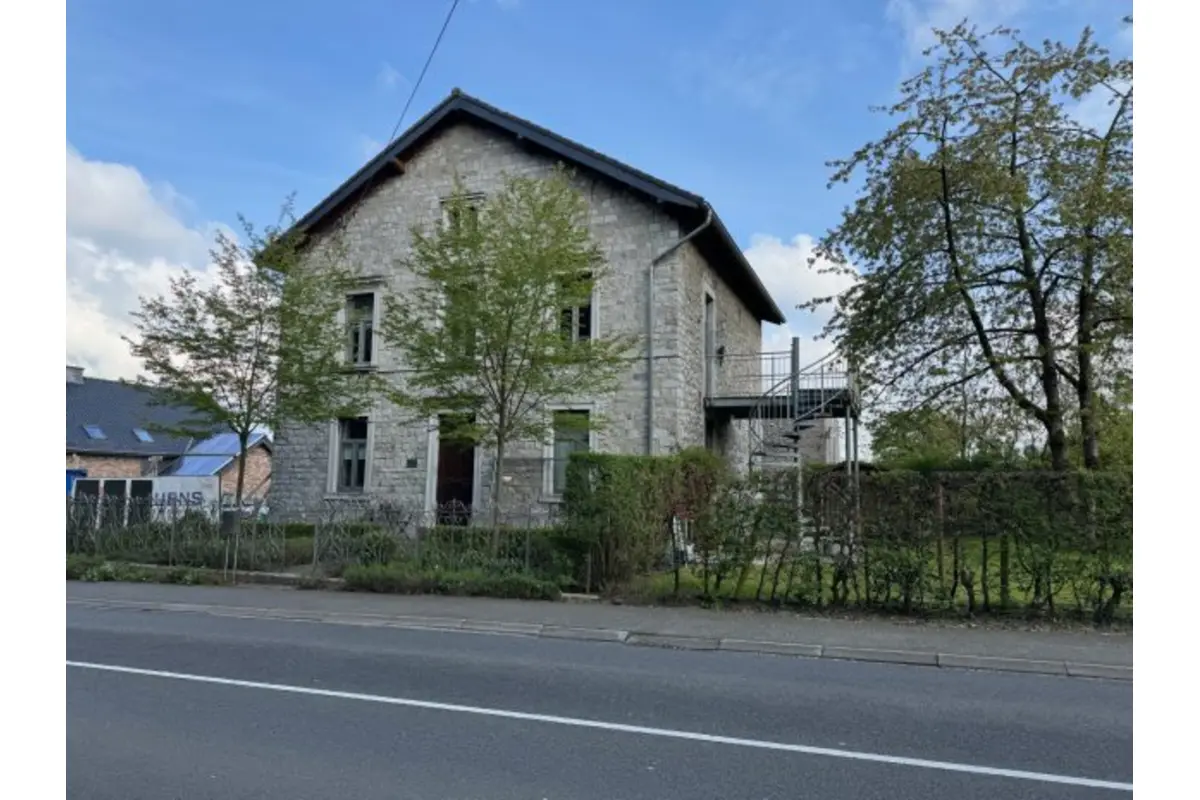 Maison à louer à Hauset 4730 1950.00€ 4 chambres 185.00m² - annonce 731860