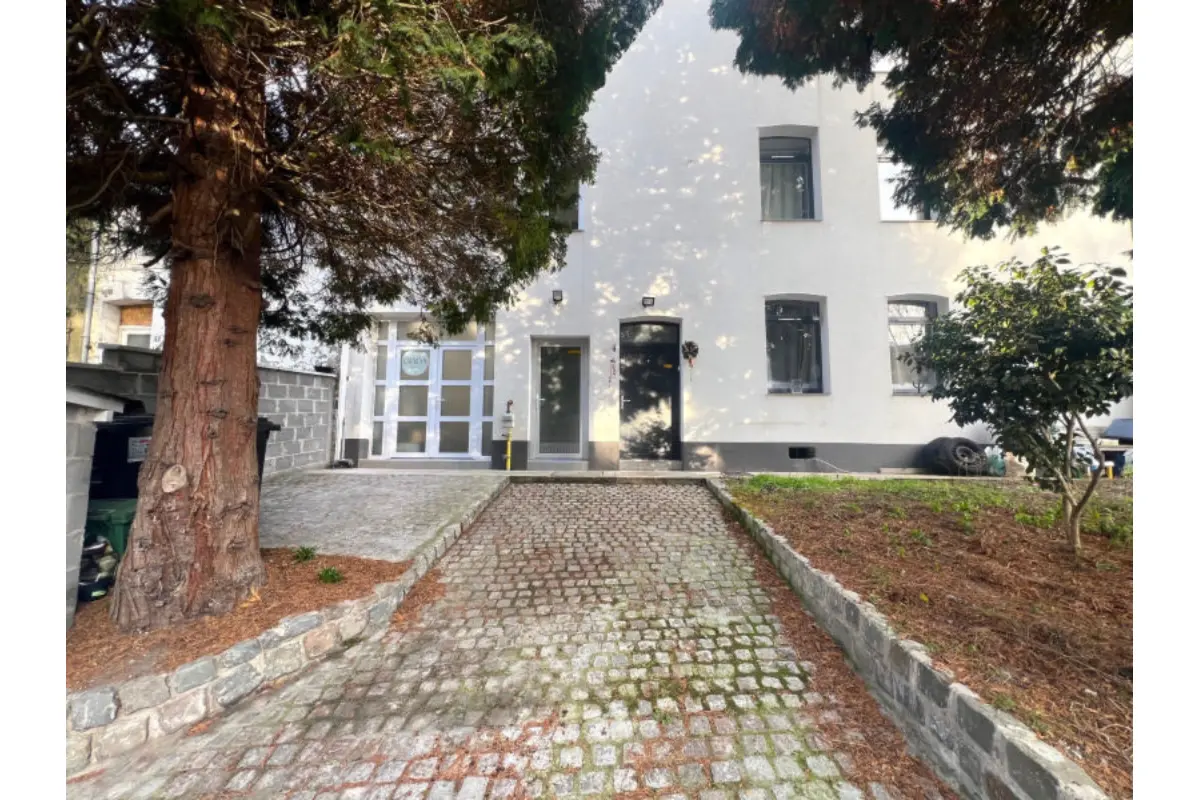 Maison à louer à Flémalle 4400 1300.00€ 4 chambres 250.00m² - annonce 732600