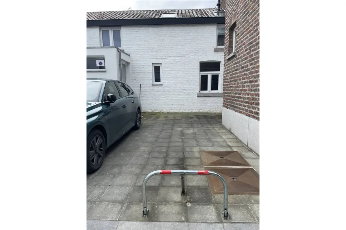 Parking à  à Amay 4540 20000.00€  chambres m² - annonce 732423