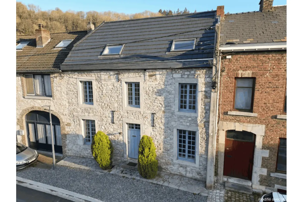 Maison à louer à Huy 4500 1100.00€ 4 chambres 180.00m² - annonce 734131