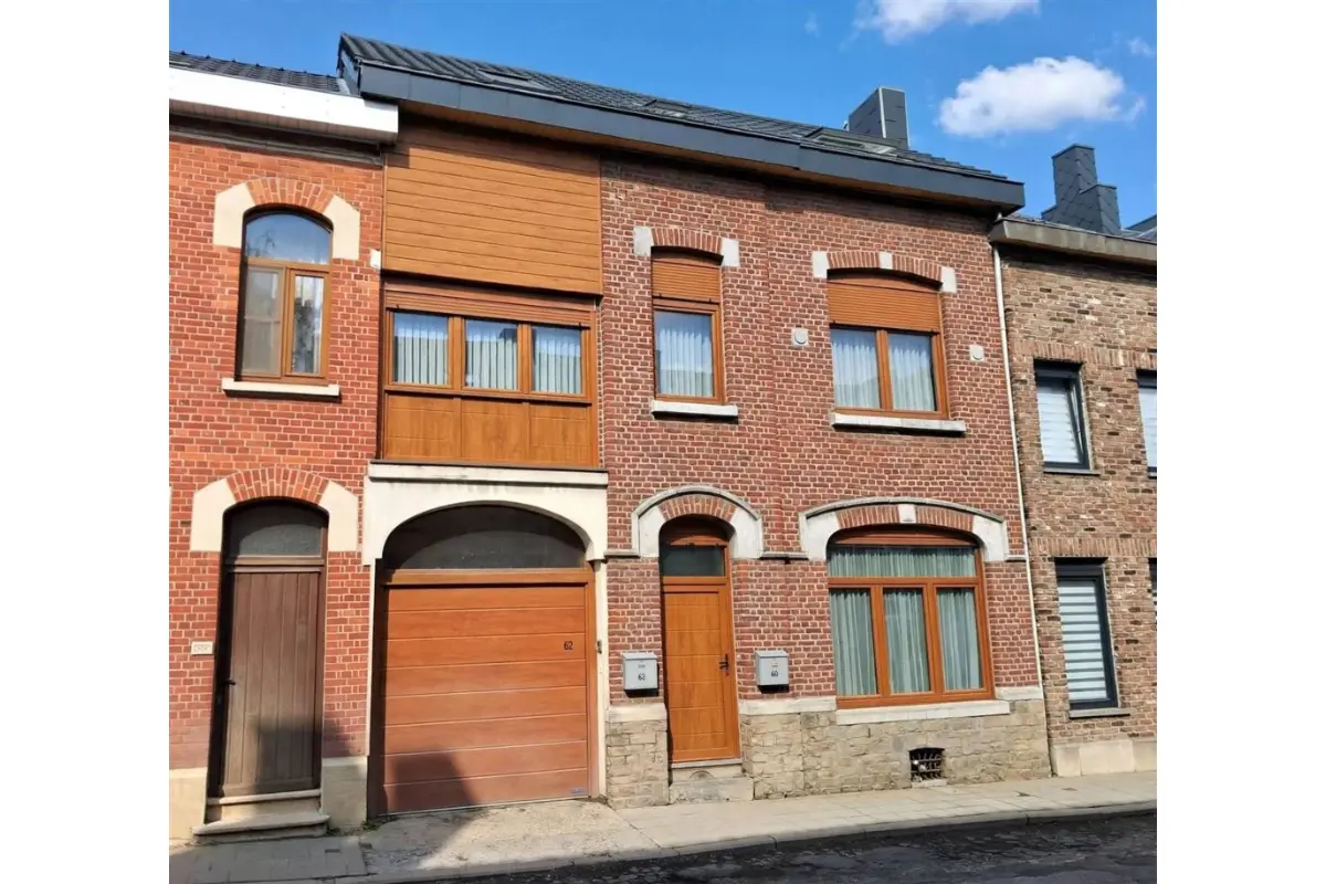 Immeuble de rapport - Immeuble à appartement à vendre à Micheroux 4630 359000.00€ 5 chambres 200.00m² - annonce 733618