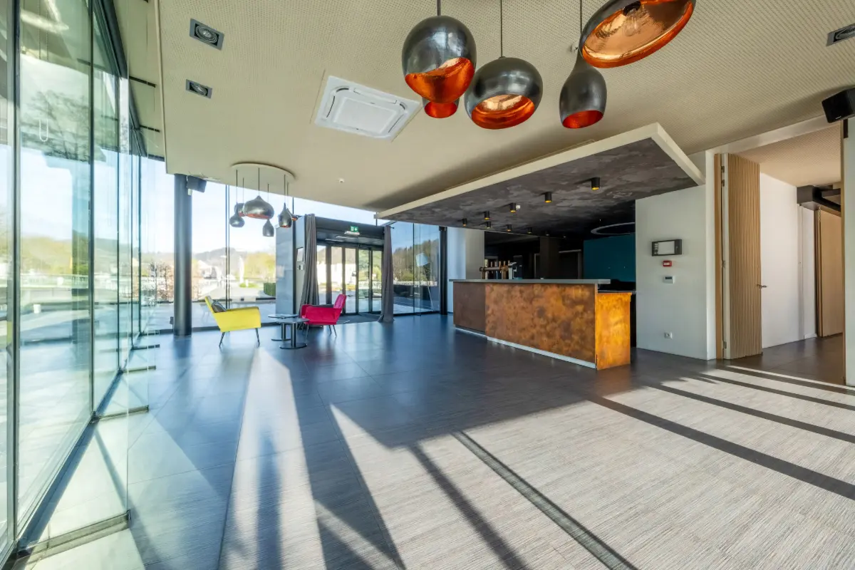 Commerce à louer à Chaudfontaine 4050 7000.00€  chambres 500.00m² - annonce 736961