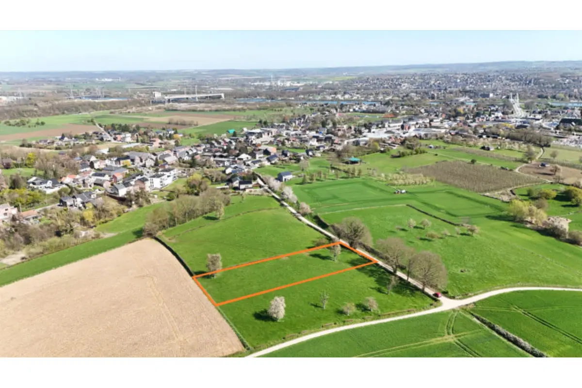 Terrain à vendre à Haccourt 4684 20000.00€  chambres m² - annonce 738788