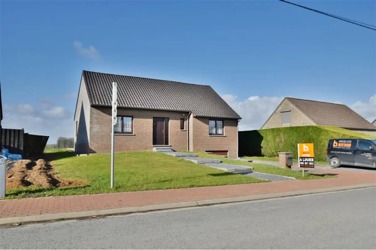 Maison à louer à Verlaine 4537 940.00€ 4 chambres 155.00m² - annonce 739546