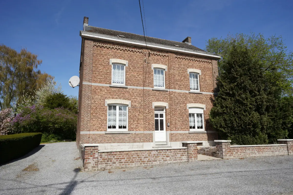 Maison à vendre à Héron 4217 275000.00€ 3 chambres 184.00m² - annonce 739358