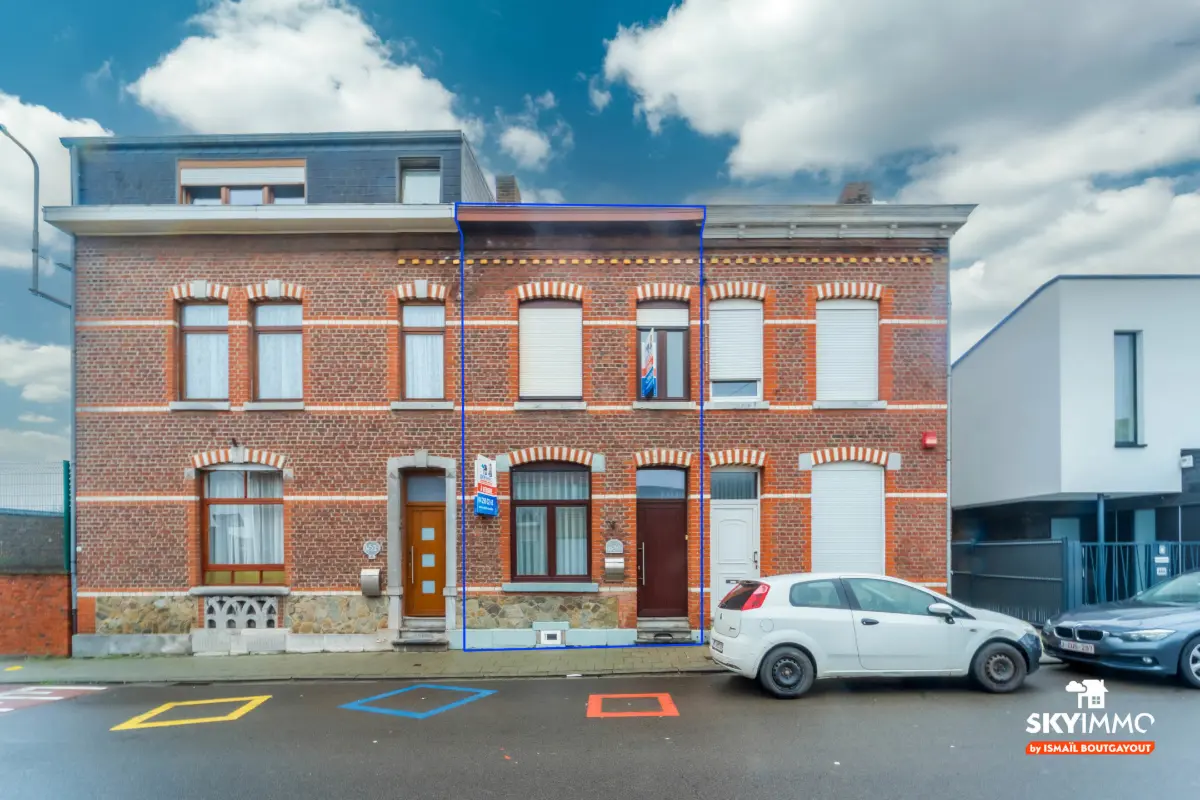 Maison à vendre à Saint-Nicolas 4420 239000.00€ 4 chambres 161.00m² - annonce 739820