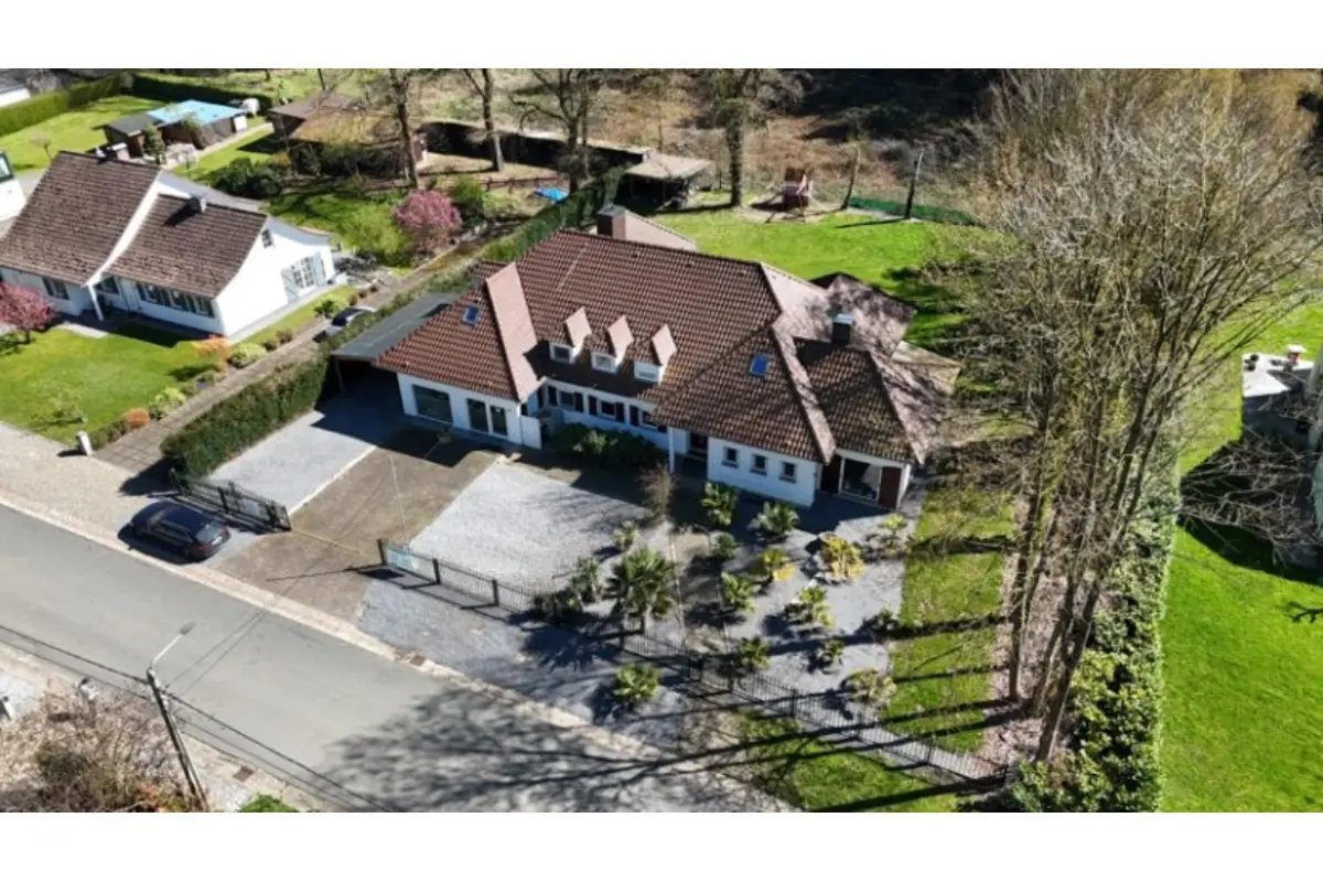 Maison à vendre à Moresnet 4850 895000.00€ 8 chambres 500.00m² - annonce 741282