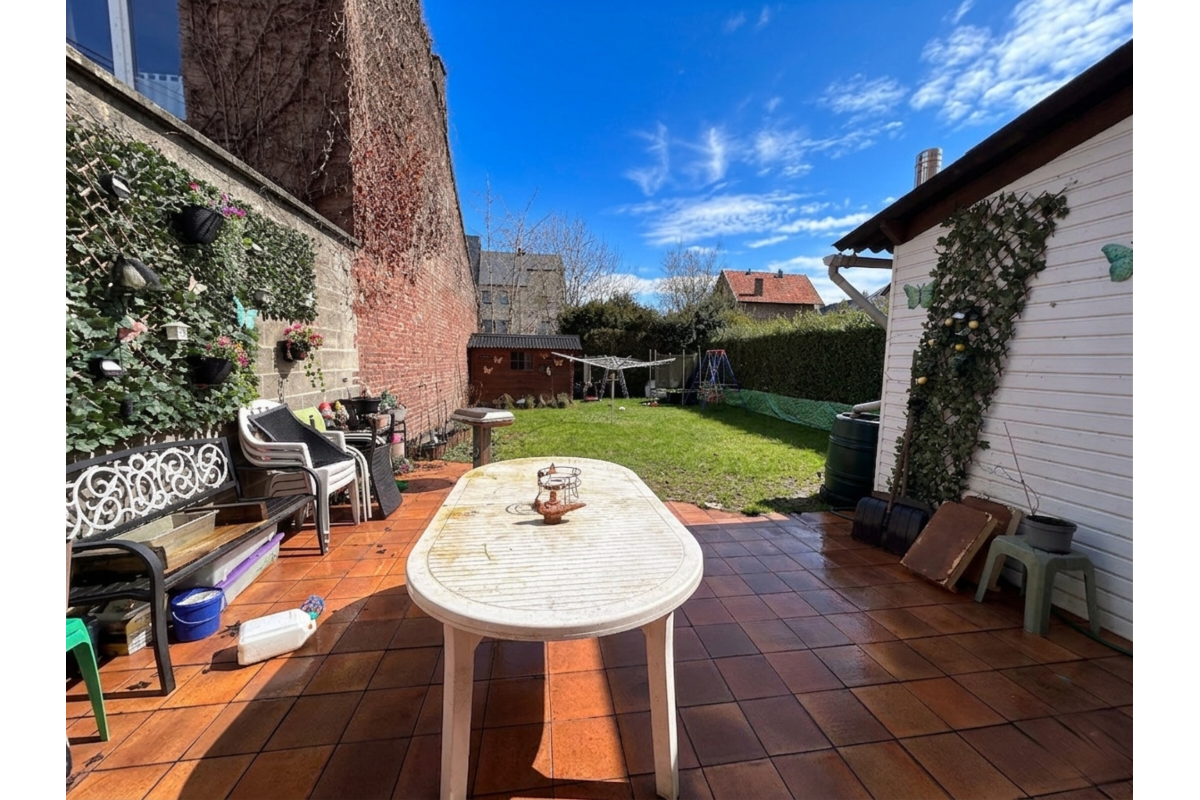 Maison à vendre à Hamoir 4180 245000.00€ 5 chambres 268.00m² - annonce 742195