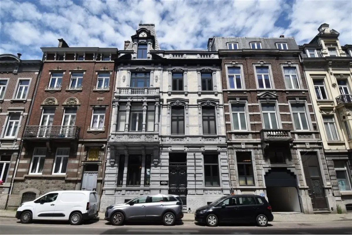 Commerce à vendre à Verviers 4800 525000.00€ 3 chambres 530.00m² - annonce 743065