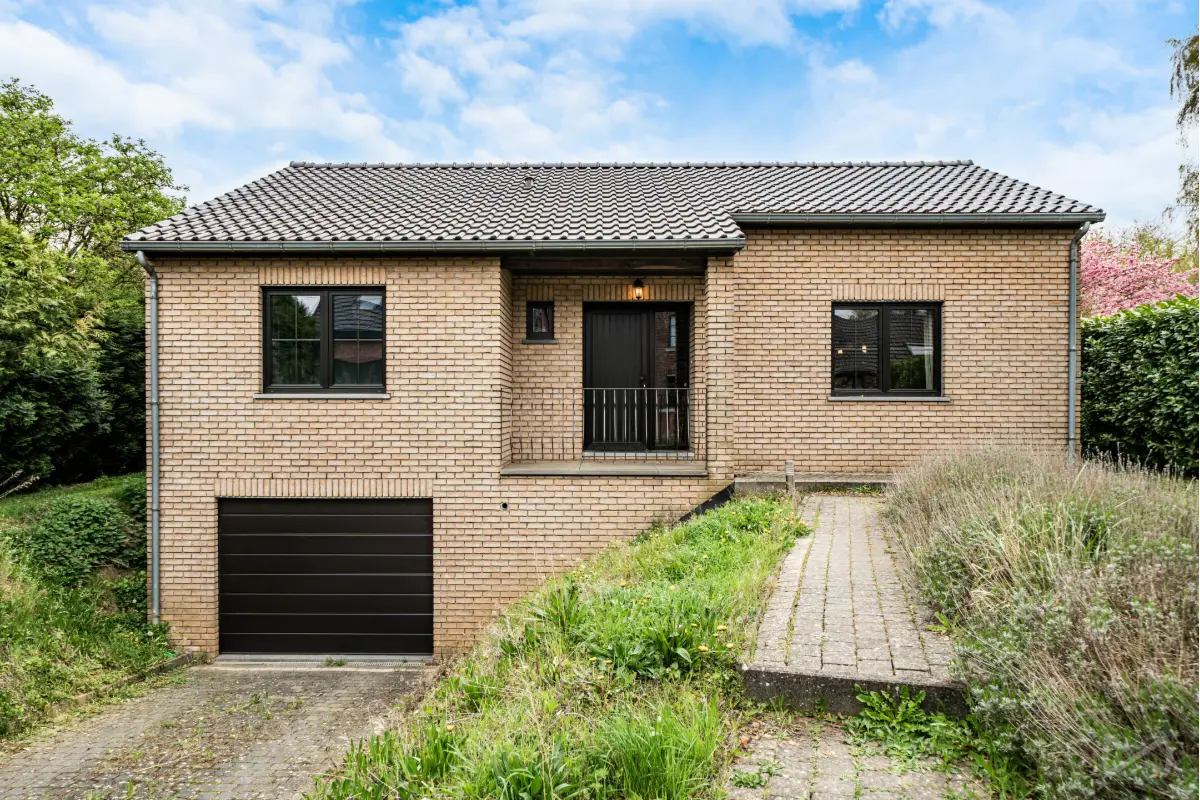 Villa à vendre à Saint-Georges-sur-Meuse 4470 349000.00€ 2 chambres 111.00m² - annonce 742958