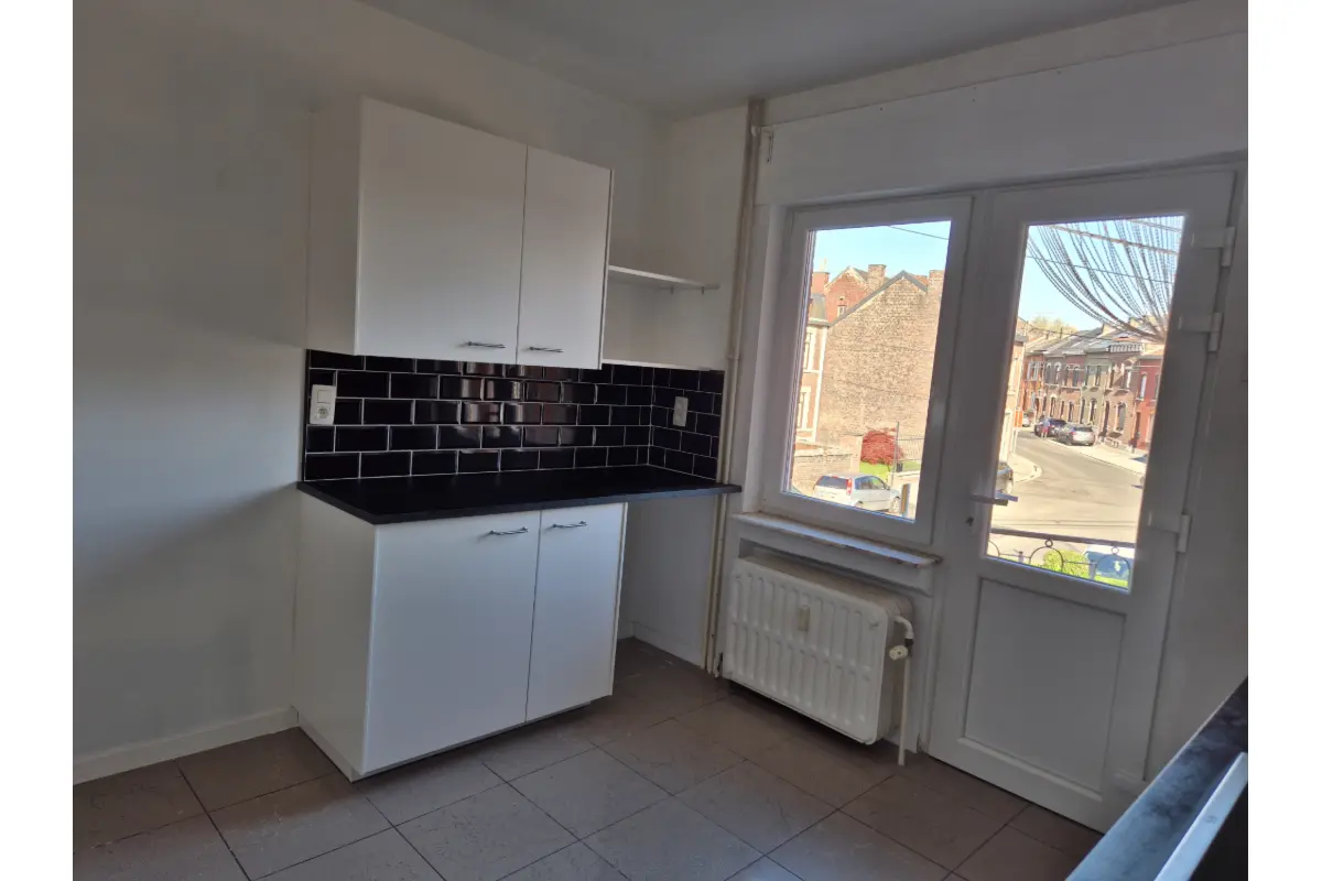 Appartement à louer à Ans 4430 900.00€ 3 chambres 90.00m² - annonce 744183