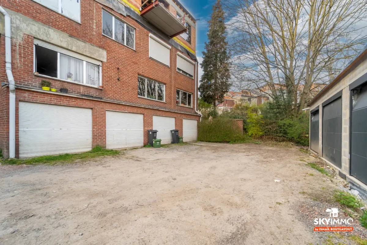 Box à vendre à Ans 4430 18500.00€  chambres m² - annonce 744426