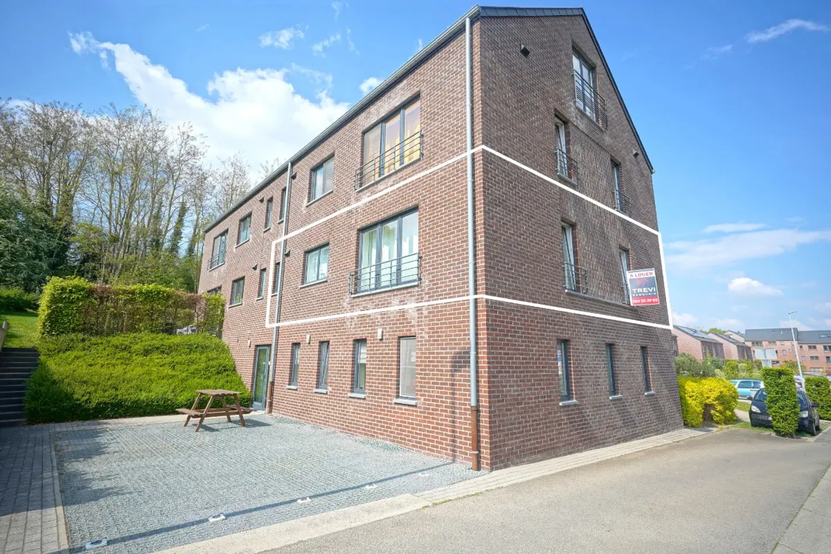 Appartement à louer à Wanze 4520 800.00€ 2 chambres 91.00m² - annonce 744701