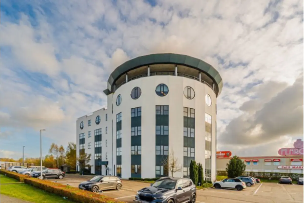 Commerce à louer à Eupen 4700 4560.00€  chambres 421.00m² - annonce 745325