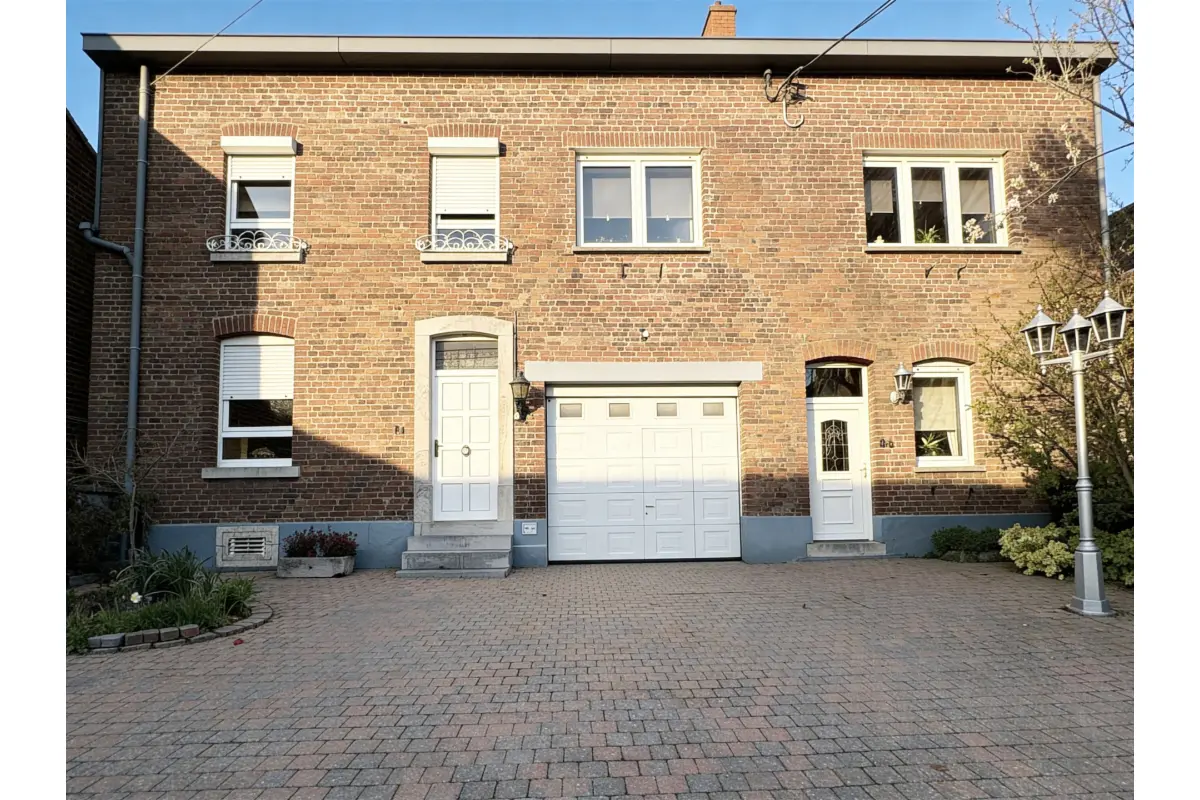 Maison à vendre à Waremme 4300 460000.00€ 5 chambres 220.00m² - annonce 745363