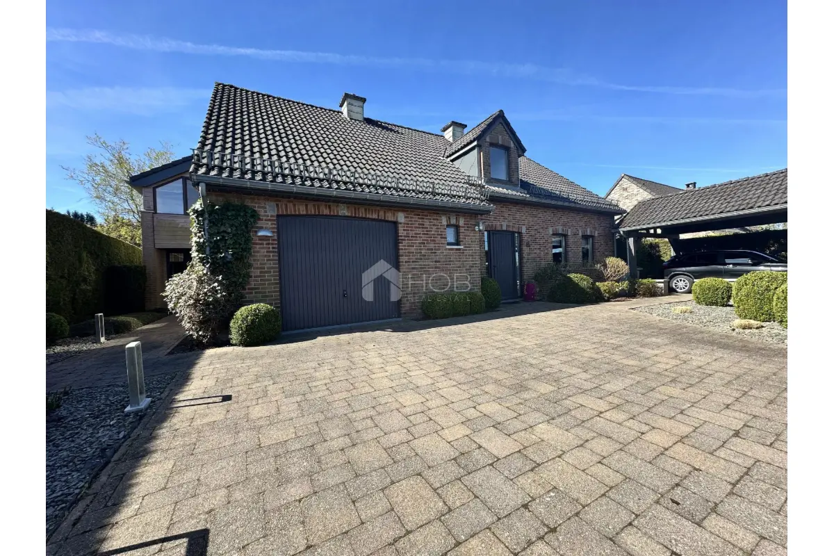 Maison à vendre à Stavelot 4970 545000.00€  chambres 249.23m² - annonce 746454