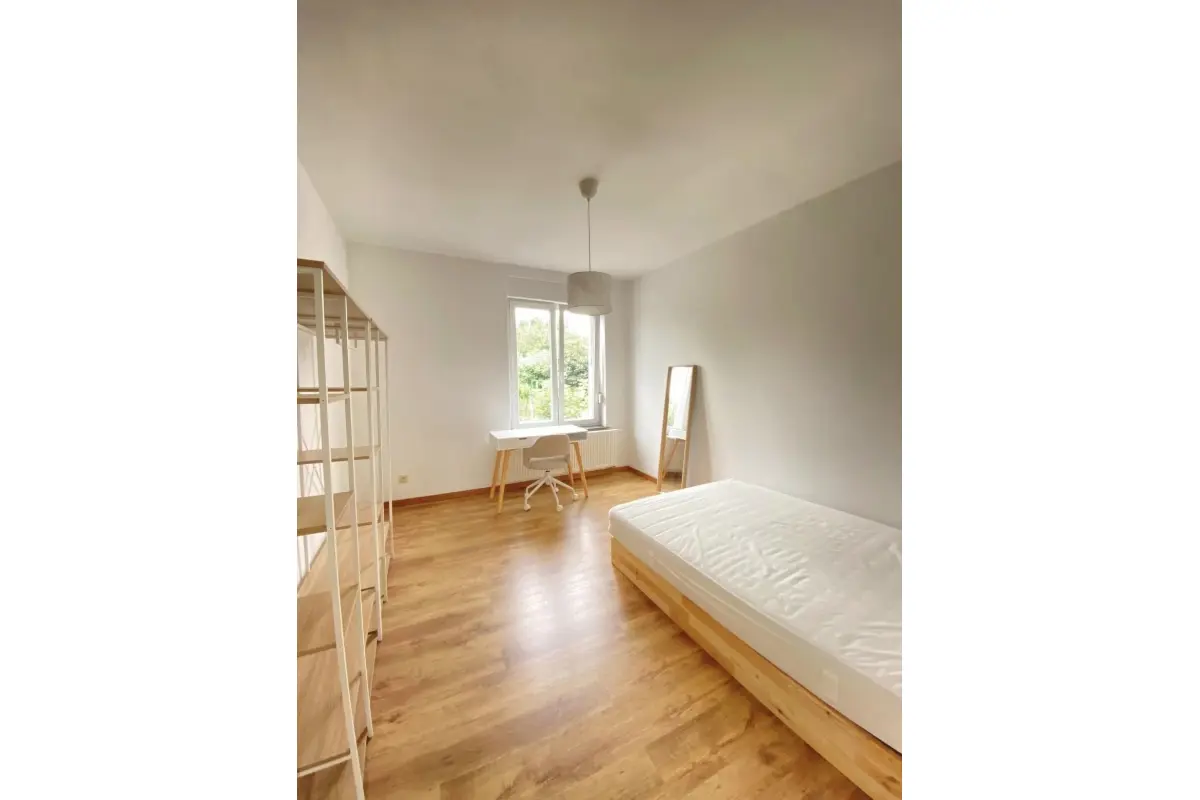 Appartement à louer à Liège 4000 430.00€ 1 chambres 14.00m² - annonce 746571