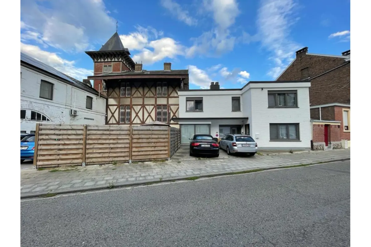 Maison à louer à Huy 4500 950.00€ 3 chambres 170.00m² - annonce 746515
