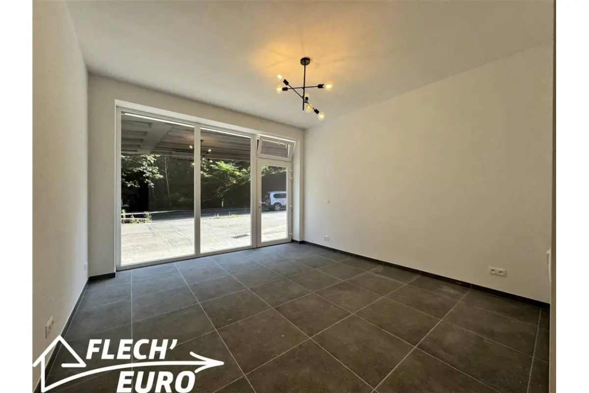 Commerce à louer à Ensival 4800 475.00€  chambres m² - annonce 748251