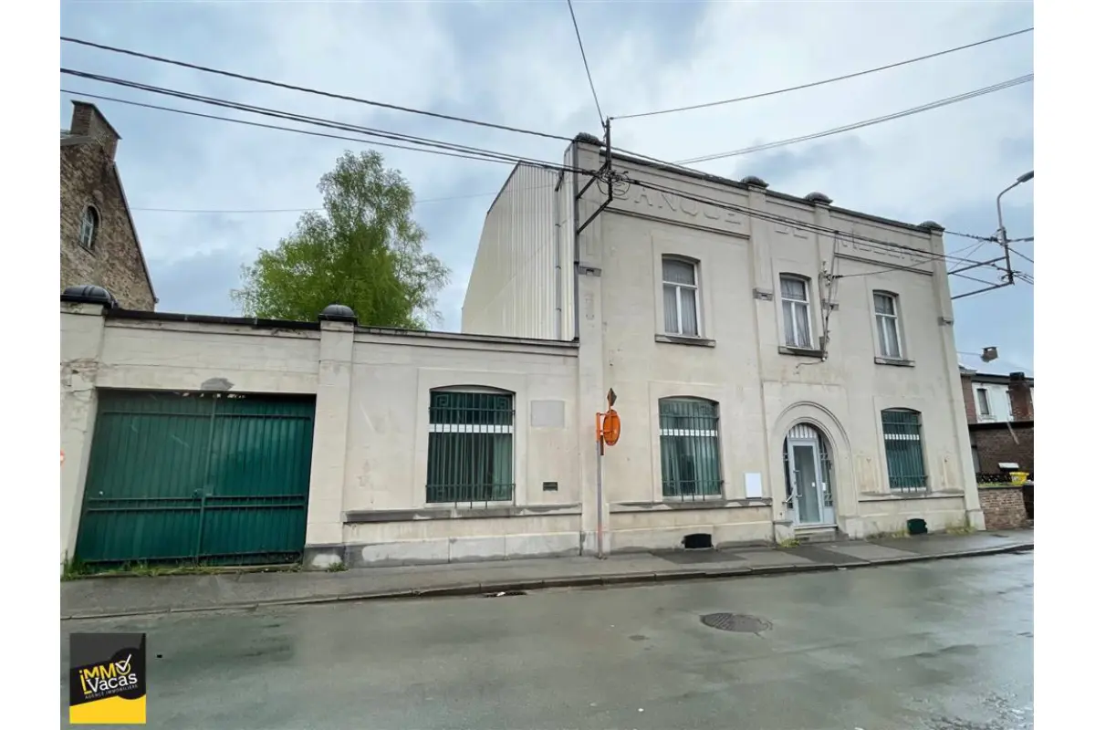 Maison à vendre à Villers-le-Bouillet 4530 350000.00€ 5 chambres 350.00m² - annonce 748647
