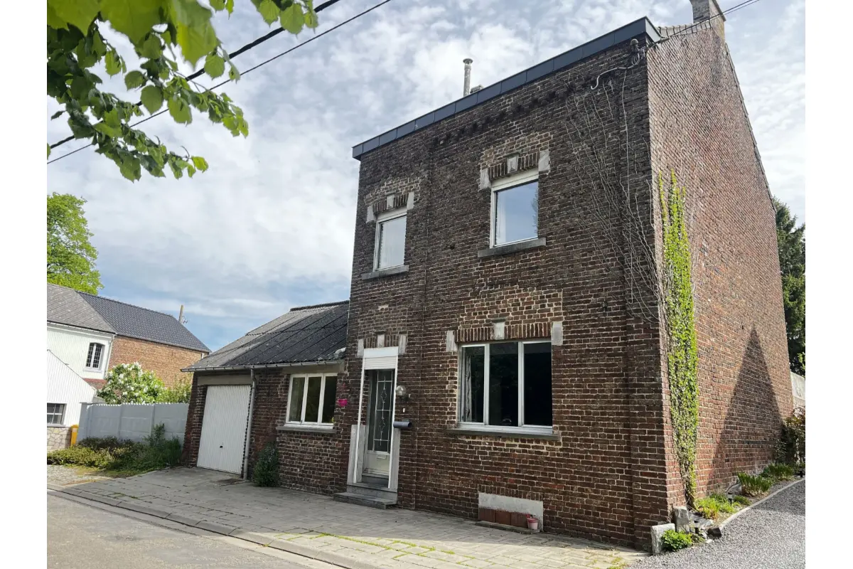 Maison à vendre à Hannut 4280 165000.00€ 3 chambres 210.00m² - annonce 752308