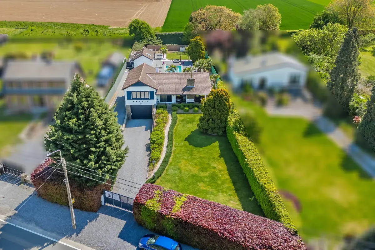 Villa à vendre à Houtain-Saint-Siméon 4682 549000.00€ 3 chambres 312.00m² - annonce 753776