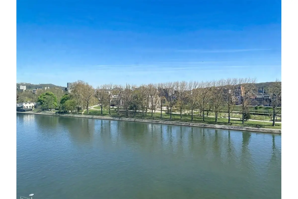 Appartement à louer à Liège 4000 900.00€ 2 chambres 182.00m² - annonce 753217
