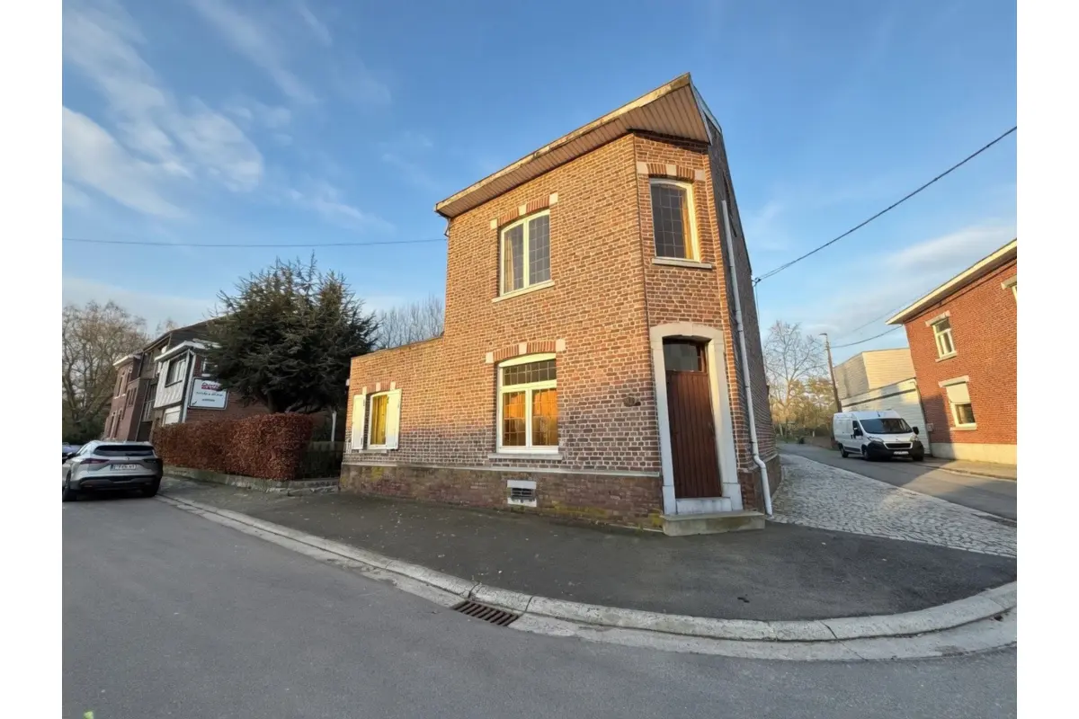 Maison à vendre à Crisnée 4367 165000.00€ 3 chambres 180.00m² - annonce 753001