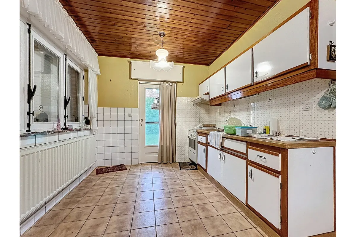 Maison à vendre à Waremme 4300 165000.00€ 3 chambres 180.00m² - annonce 753000