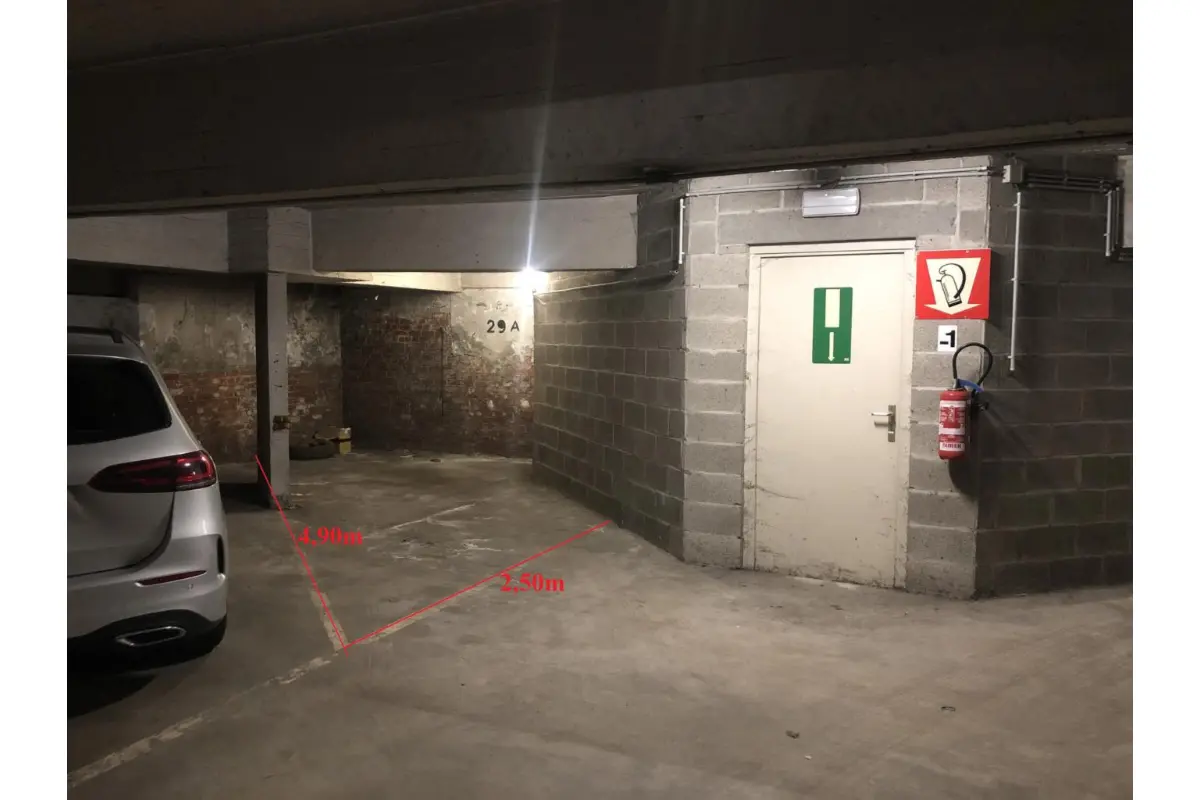 Box à louer à Liège 4000 100.00€  chambres m² - annonce 755296