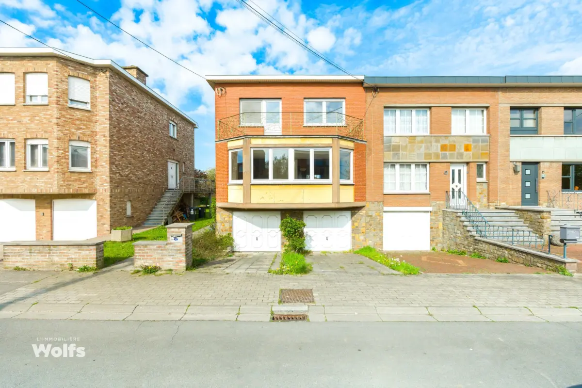Maison à vendre à Oupeye 4680 325000.00€ 4 chambres 214.00m² - annonce 757127