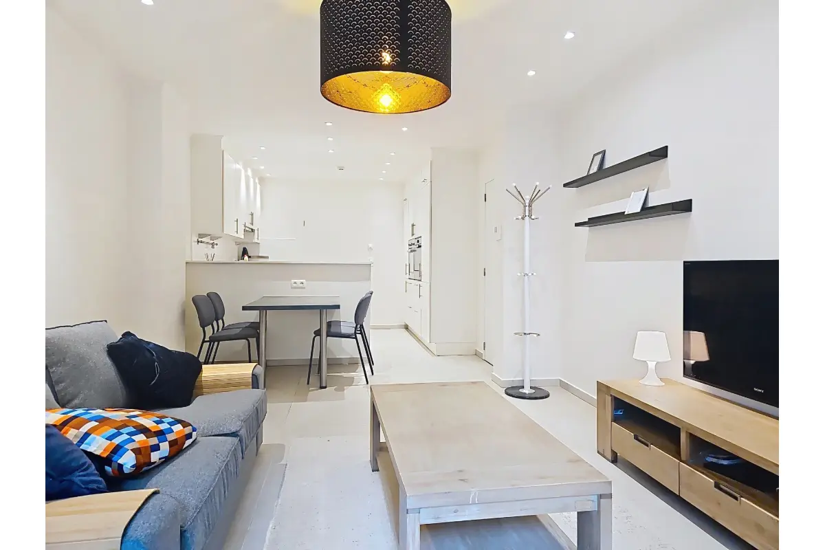 Appartement à louer à Embourg 4053 800.00€ 1 chambres 75.00m² - annonce 757088