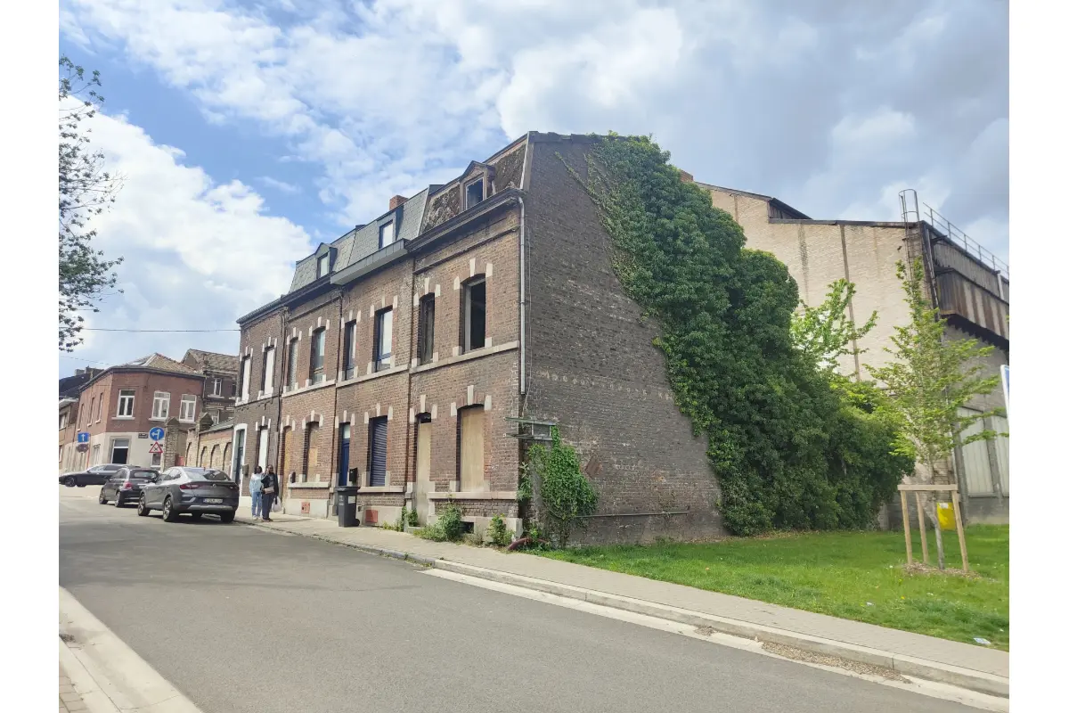 Maison à vendre à Seraing 4100 40000.00€ 2 chambres 120.00m² - annonce 757548