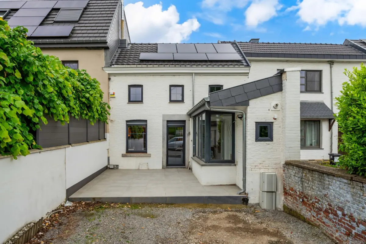Maison à louer à Houtain-Saint-Siméon 4682 865.00€ 2 chambres 90.00m² - annonce 757763