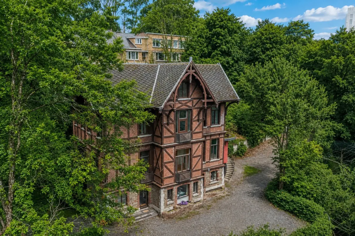 Maison à vendre à Liège 4000 900000.00€ 8 chambres 601.00m² - annonce 758007