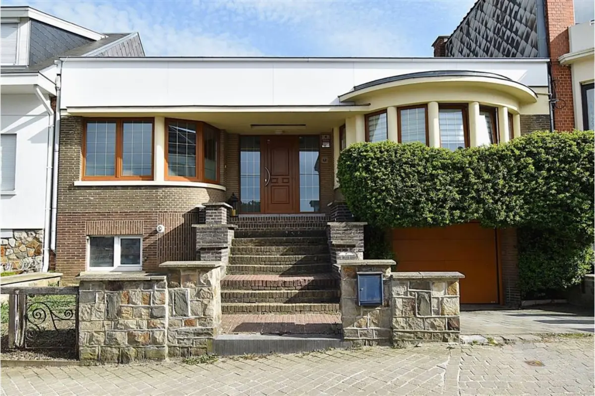 Maison à vendre à Stembert 4801 345000.00€ 4 chambres 208.00m² - annonce 758619